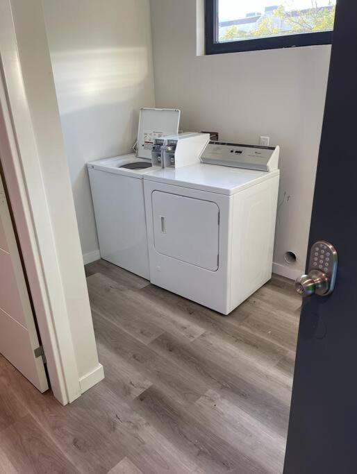 Appartement Spacious 1 Bedroom In Heart Of *