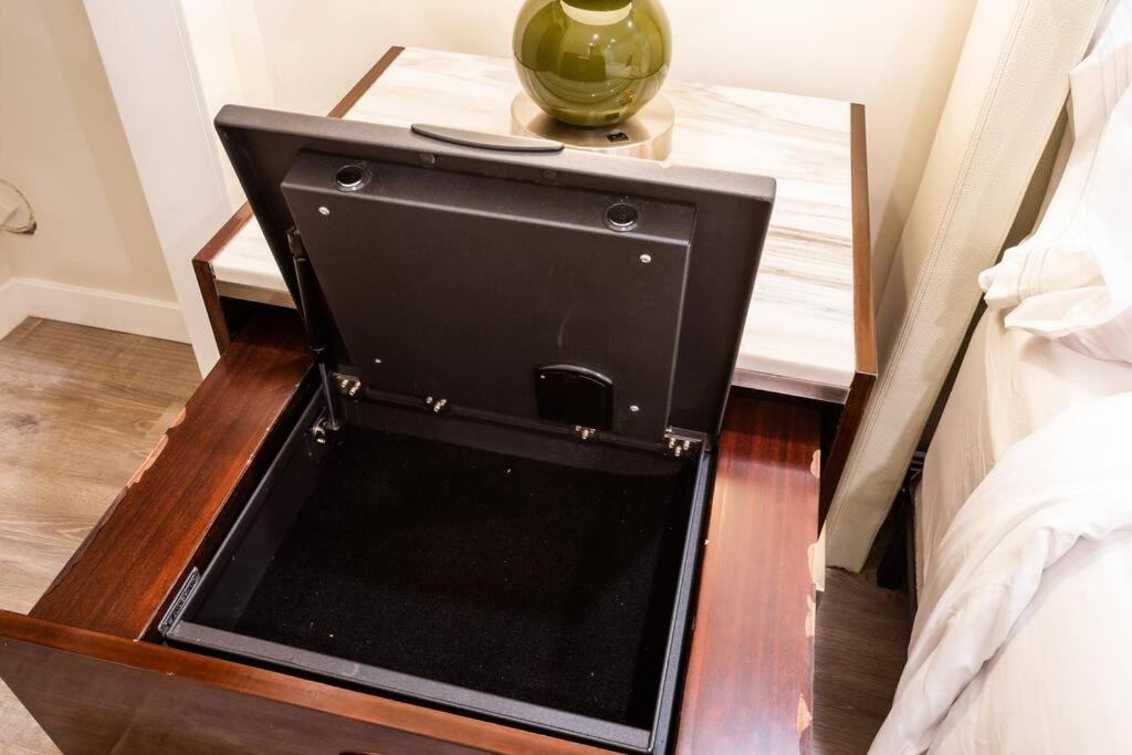 Spacious 1 Bedroom In Heart Of Appartement
